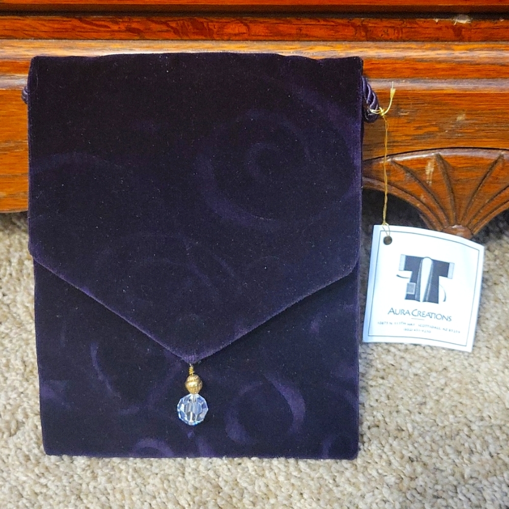 Aura Creations Evening Bag w/fabric protection. Beautiful bag with cord. Purple